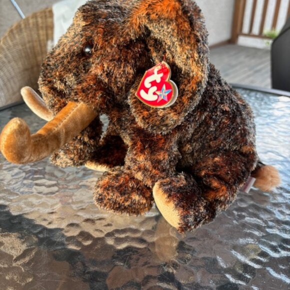Ty 2002 Beanie Buddy "Giganto" the larger Wooly Mammoth plush stuffed -Like New - Picture 4 of 7